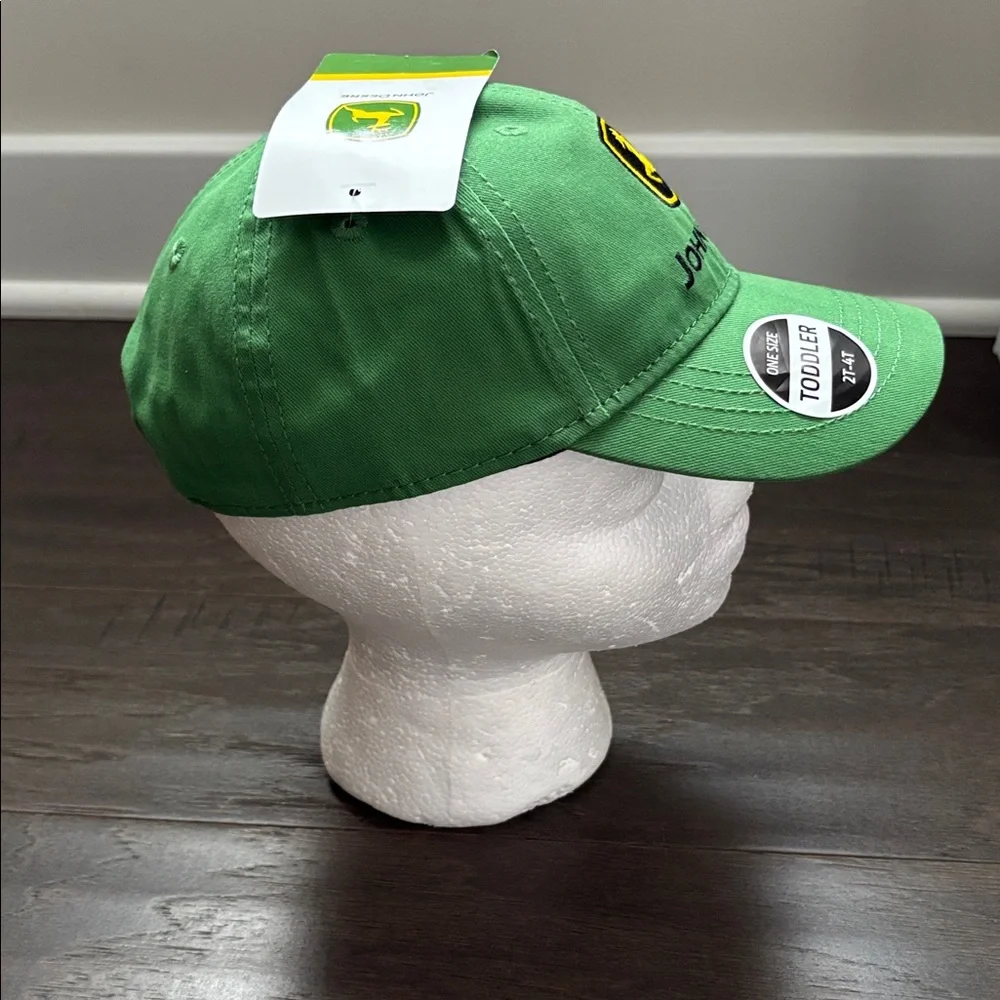 John Deere Elastic back embroidered logo,6 vent panel,baseball/trucker cap